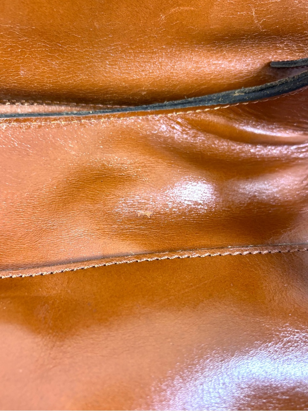 Patricia Nash London Smooth Leather Saddle Bag. Tan/Gold. - Picture 12 of 13
